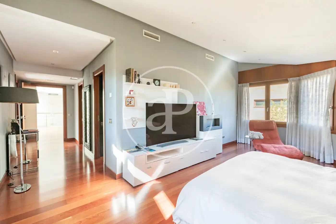 Sala de estar de Casa o chalet en venta en Madrid con Aire acondicionado, Calefacción y Jardín privado