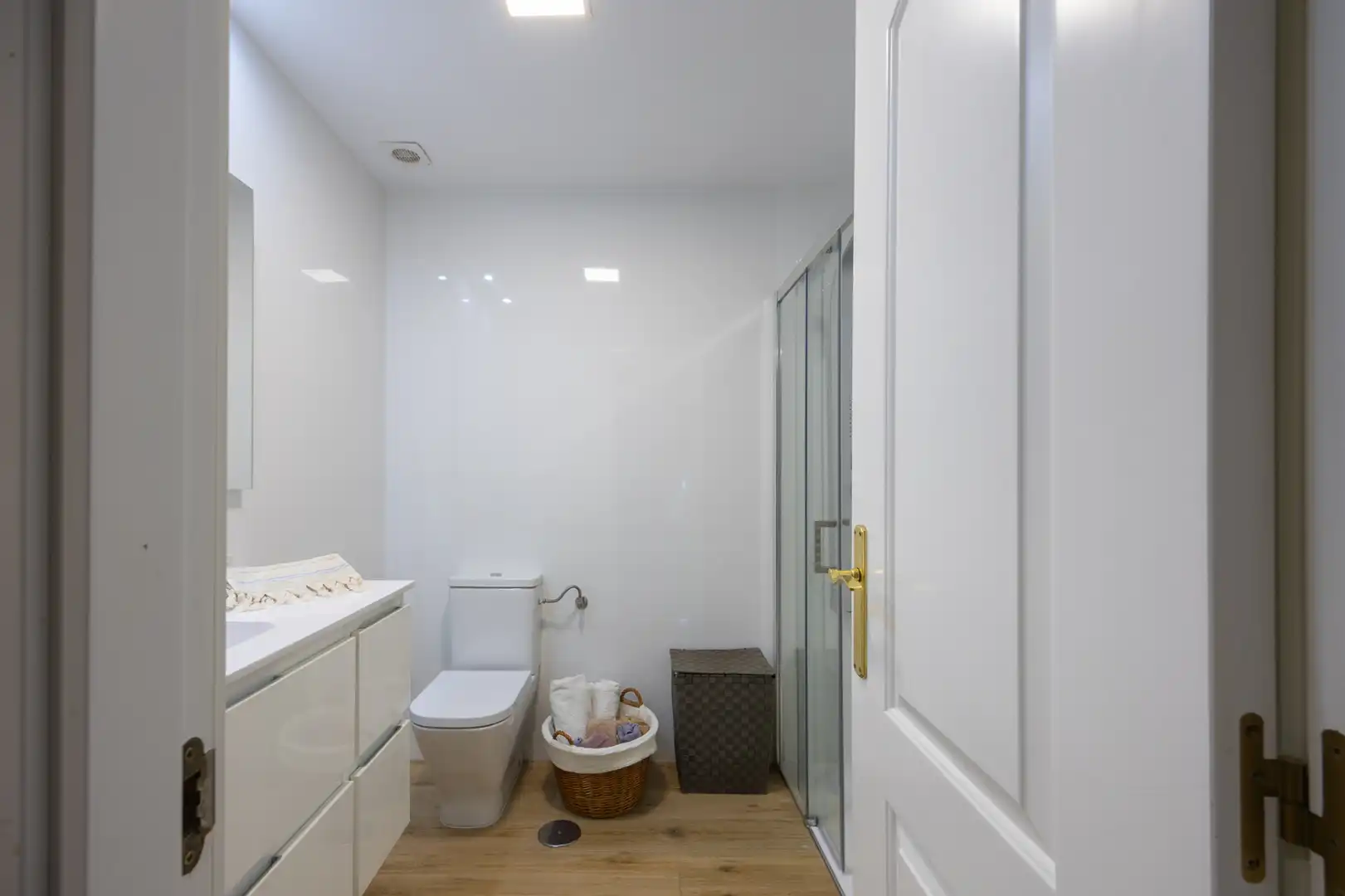 Bathroom of Houses for sale in Toledo  with Air Conditioner, Heating and Private garden