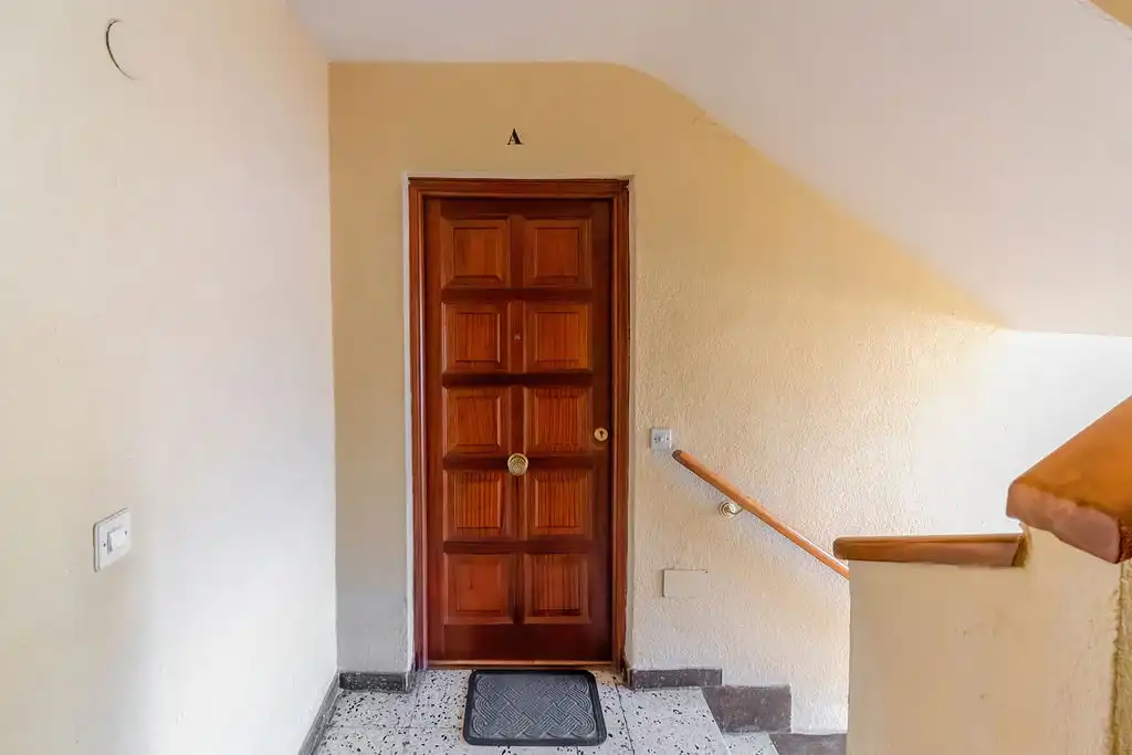 Flat for sale in Miravalles, Centro