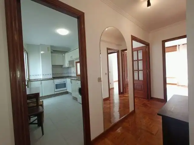 Flat for sale in Vigo   with Heating, Parquet flooring and Oven