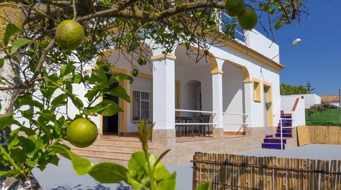 Foto 5 de Casa o chalet en venta en Puñanillas, 45, La Puebla del Río, Sevilla