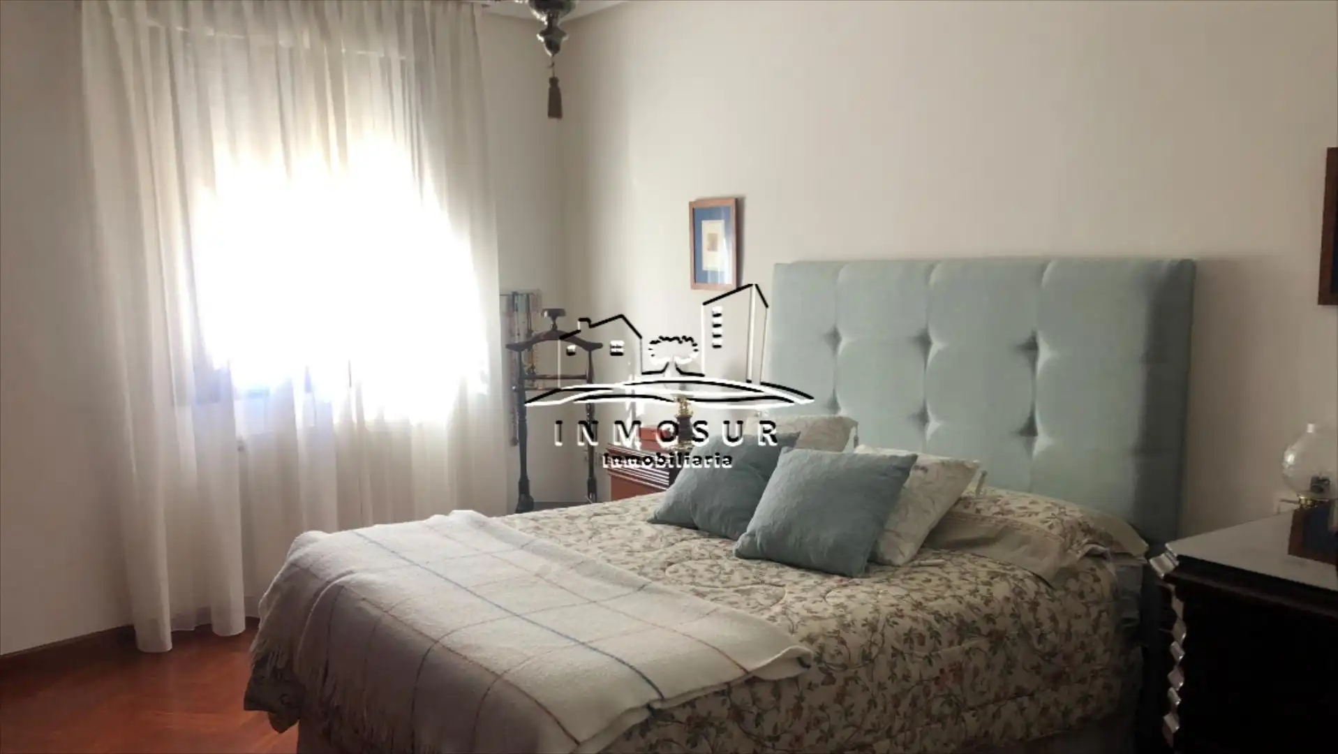 Dormitori de Casa adosada en venda en Lucena amb Traster