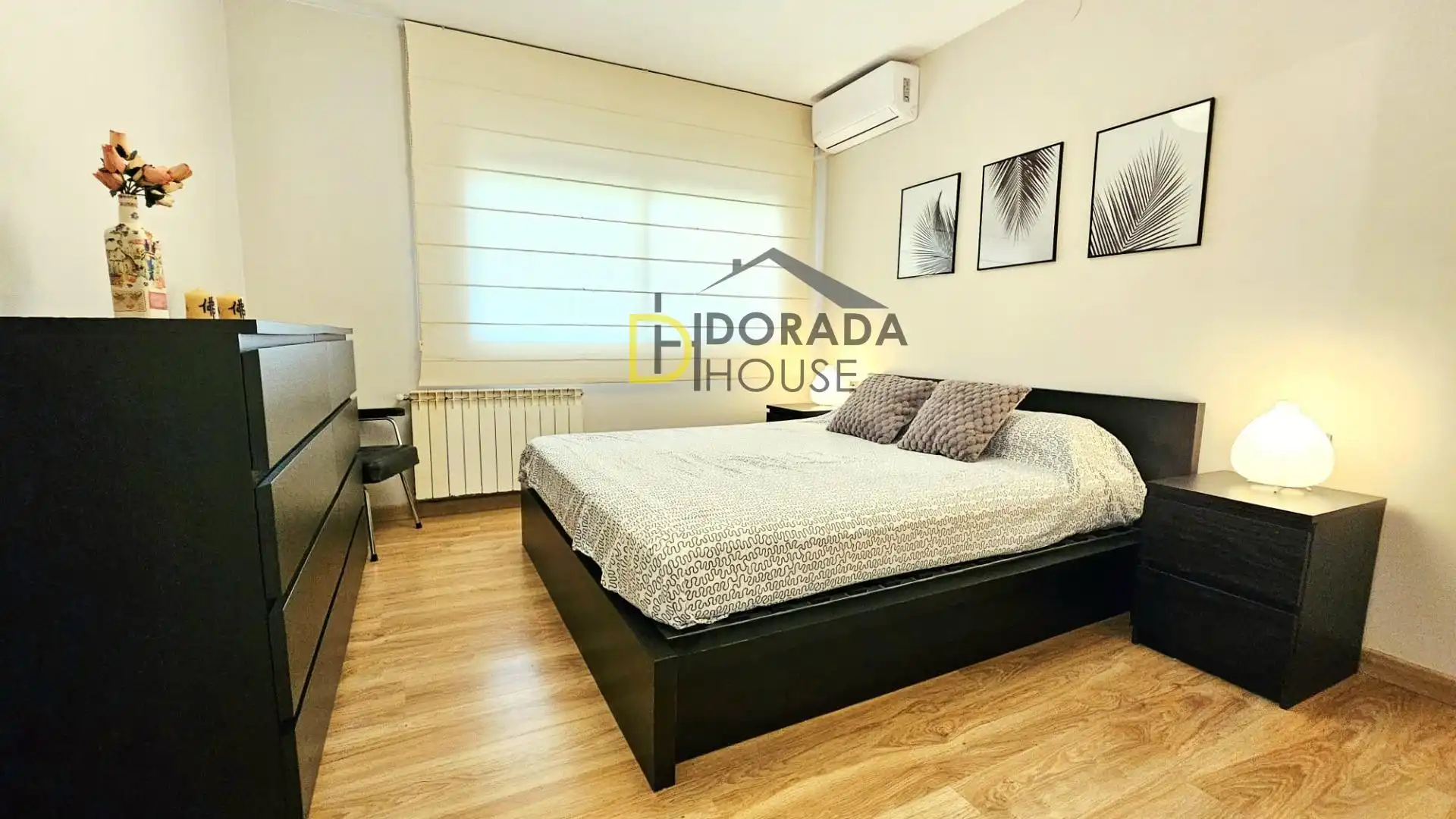 Bedroom of Flat for sale in Salou  with Air Conditioner, Heating and Parquet flooring