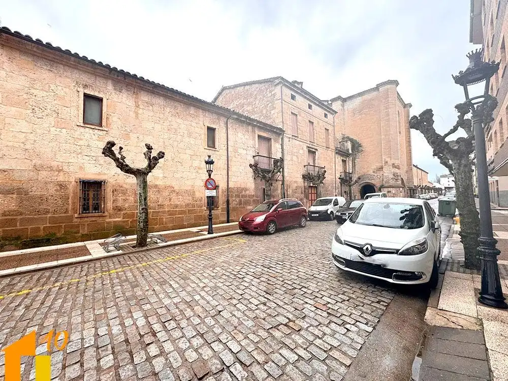 Exterior view of Commercial properties for sale in Briviesca