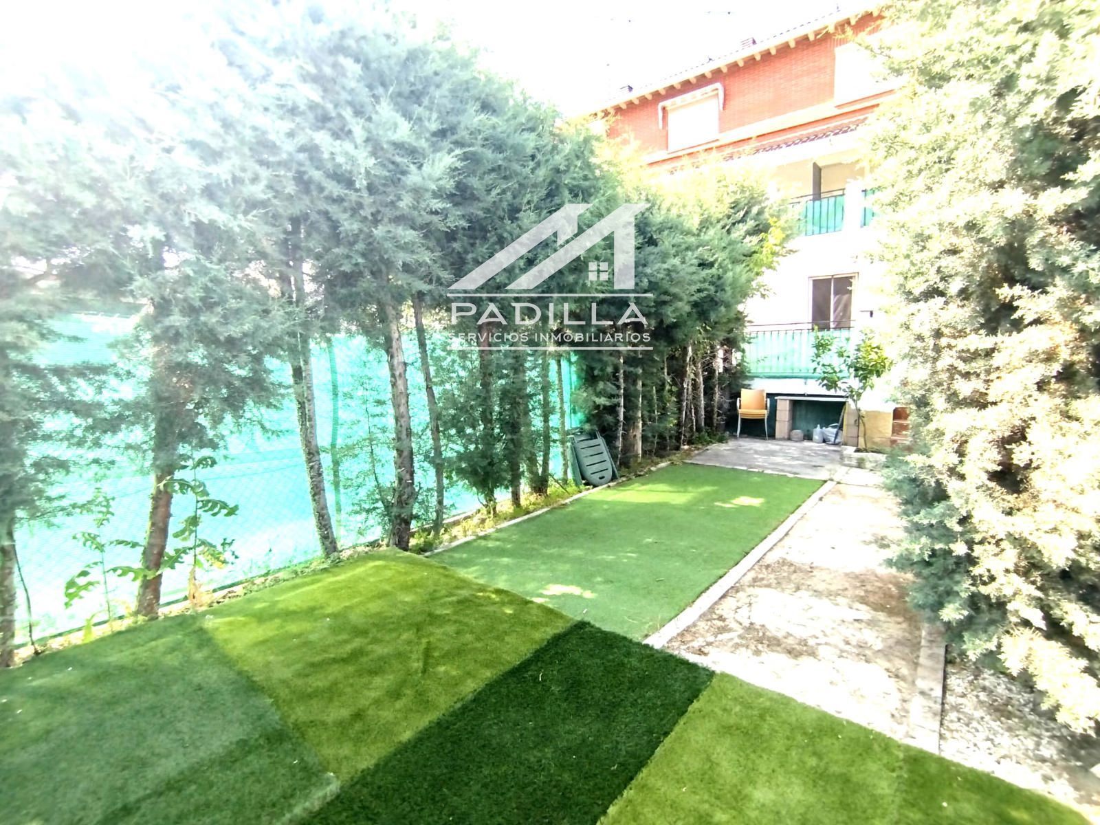 Garden of Single-family semi-detached for sale in Méntrida  with Terrace and Storage room