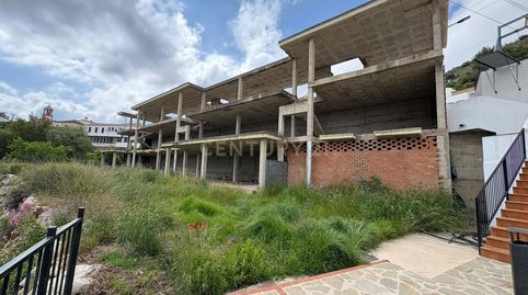 Construcción sin terminar en el pueblo de Atajate, Málaga