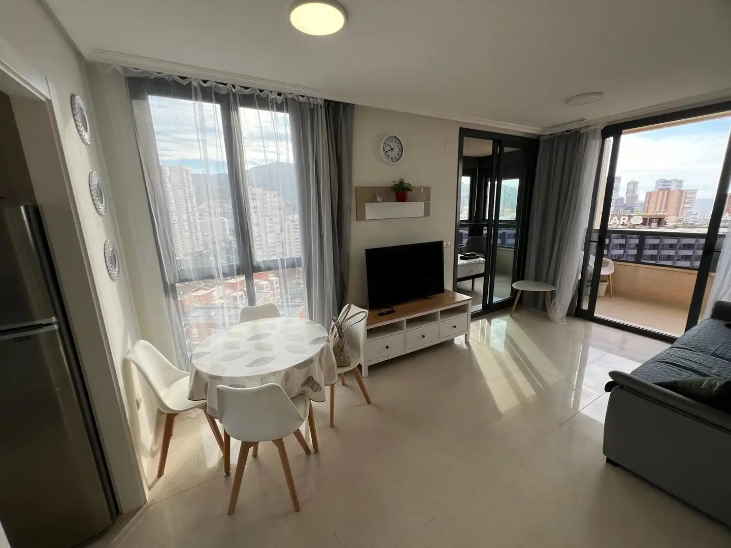 Flat with pool for sale in Carrer del Derramador, imagen 8