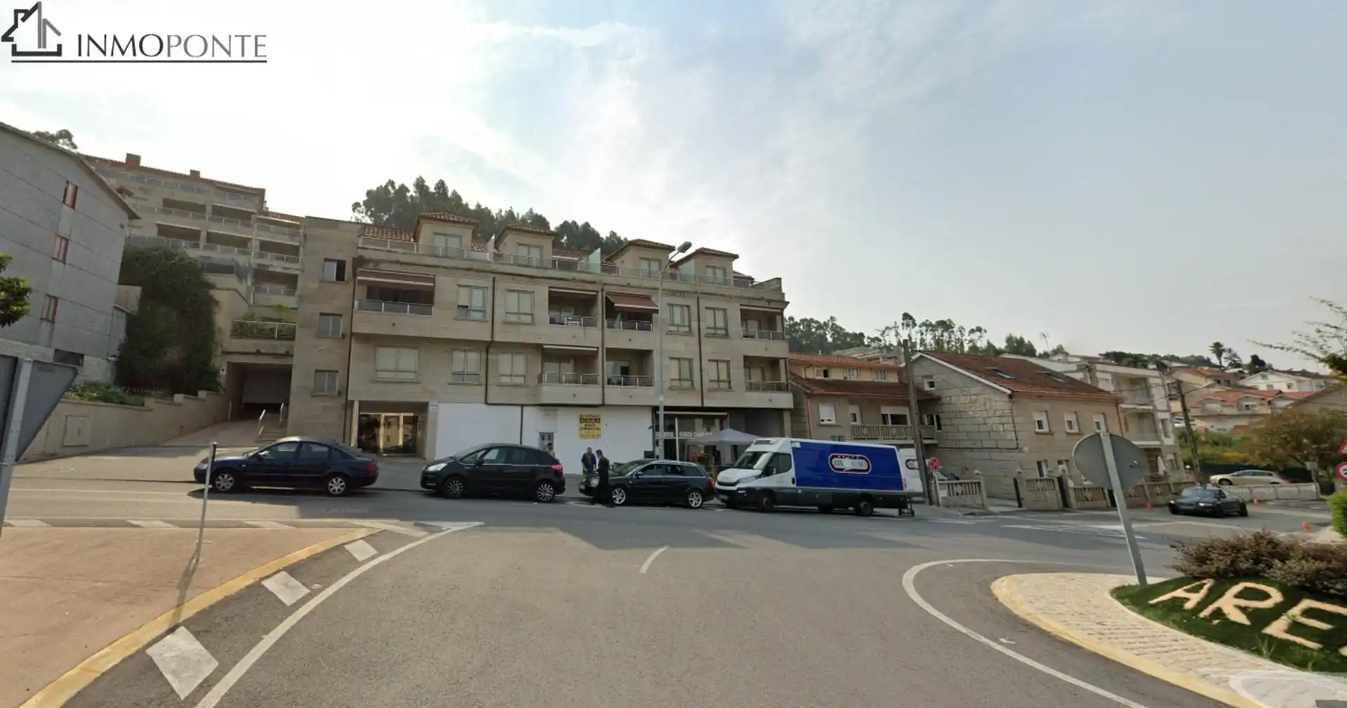 Exterior view of Garage for sale in Sanxenxo