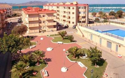 Vista exterior de Apartament en venda en La Manga del Mar Menor amb Jardí privat, Terrassa i Traster