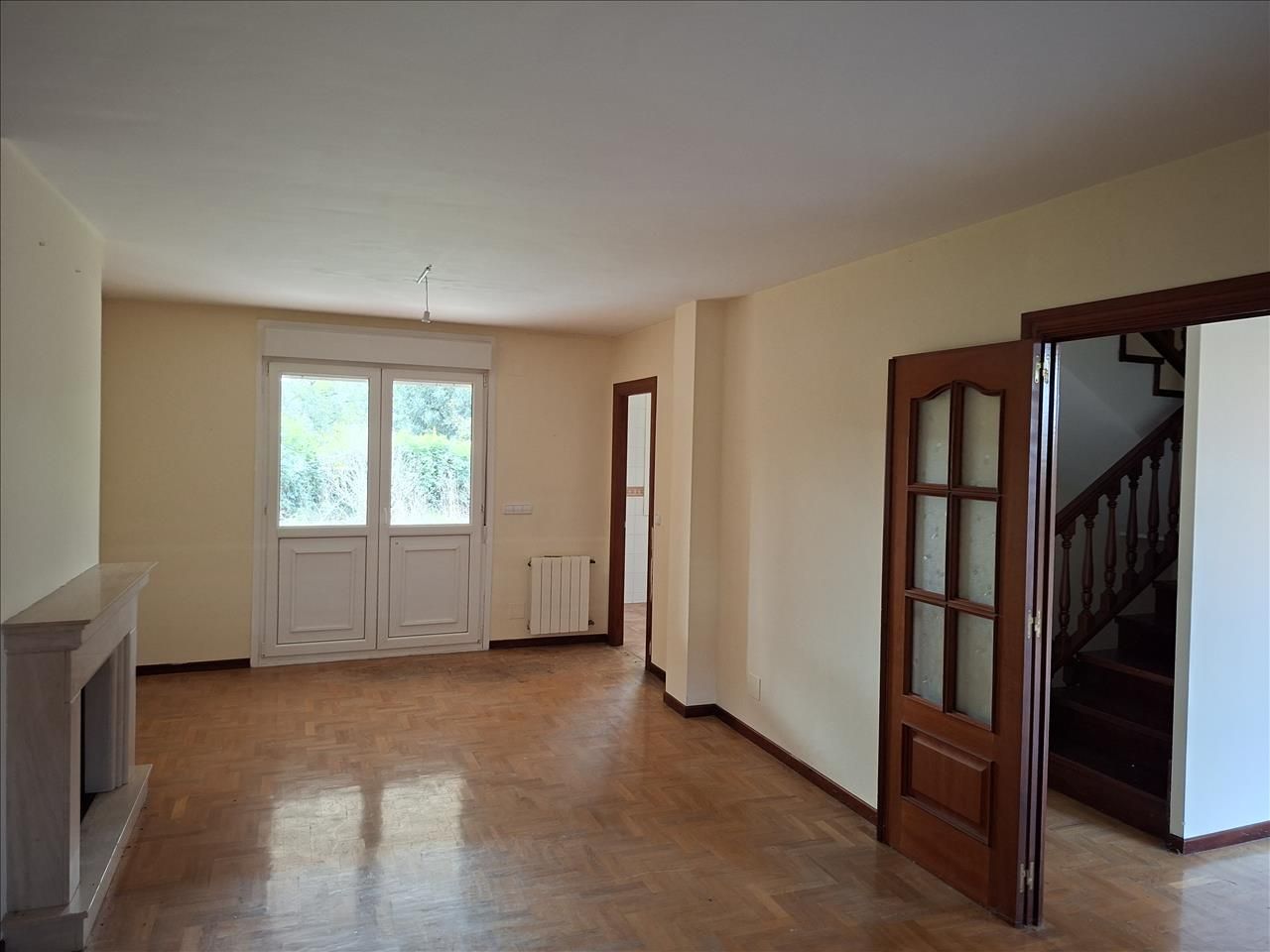 Casa o xalet en venda en Gijón  amb Calefacció, Jardí privat i Parquet