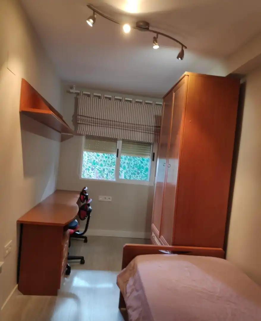 Schlafzimmer von Wohnung zum Verkauf in Granada mit Heizung, Terrasse und Möbliert