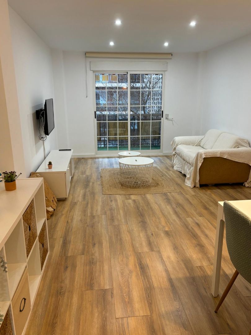 Living room of Flat to rent in  Valencia Capital  with Air Conditioner, Heating and Furnished