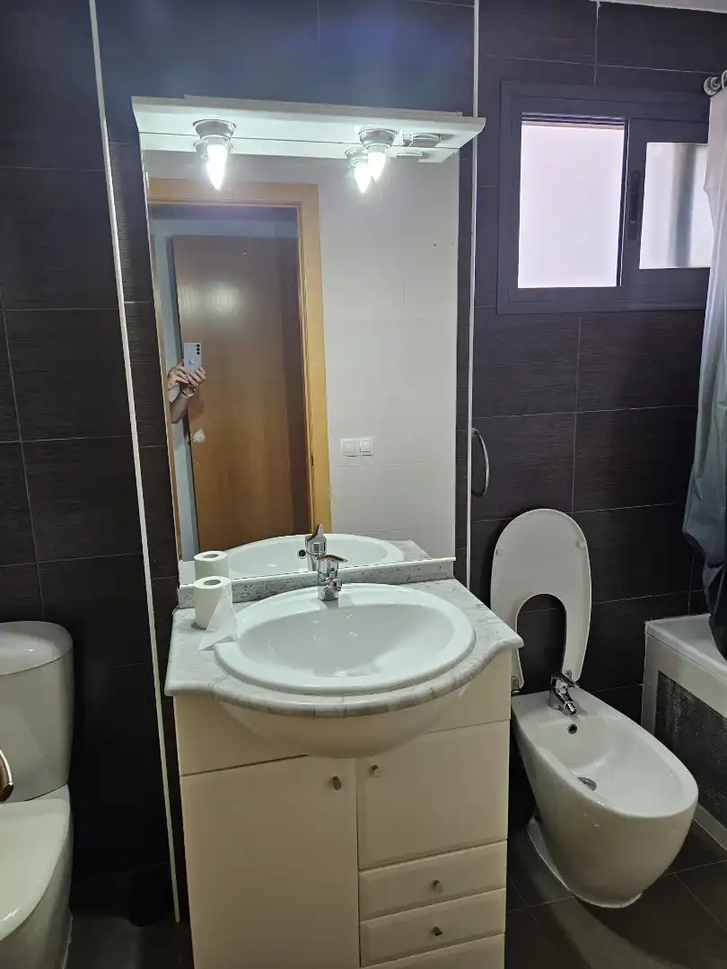 Bathroom of Flat for sale in Vinaròs  with Air Conditioner, Heating and Storage room