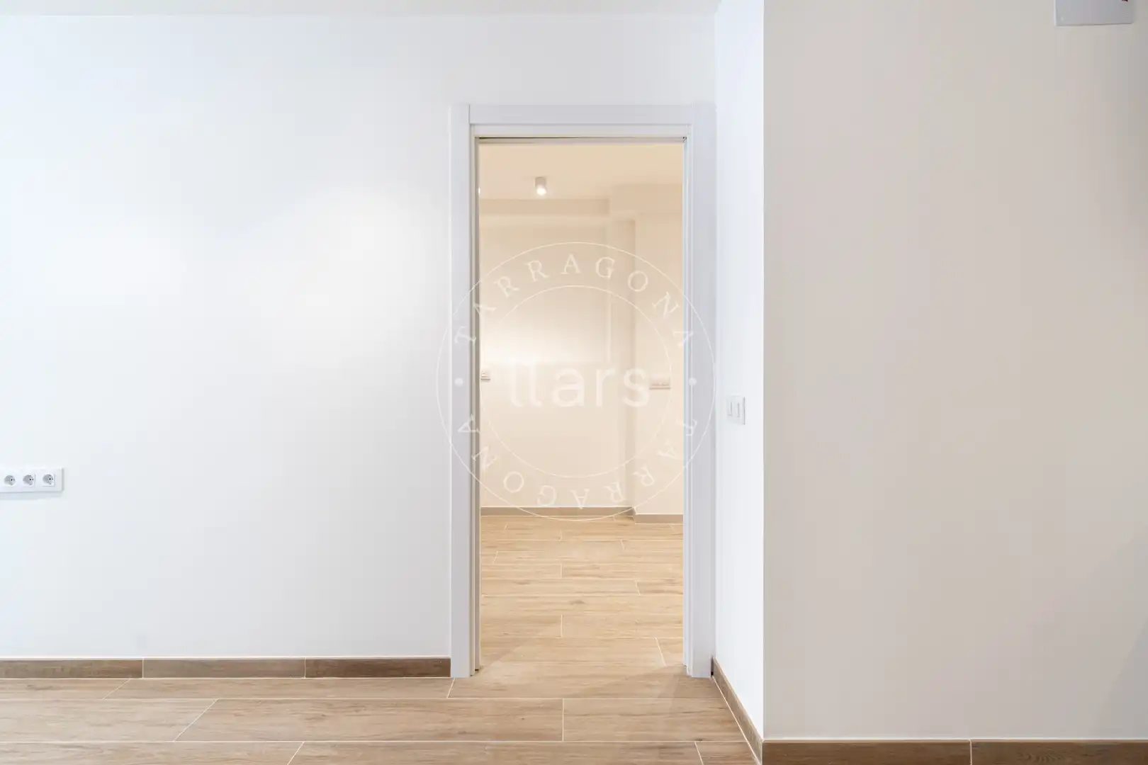 Ground floor for sale in Nou Eixample Sud