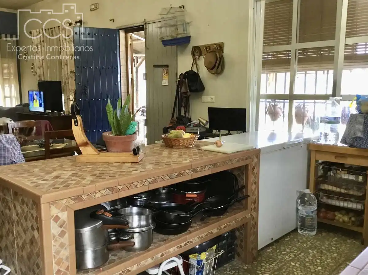 Casa rústica amb piscina en venda a Almonte ciudad, imagen 36