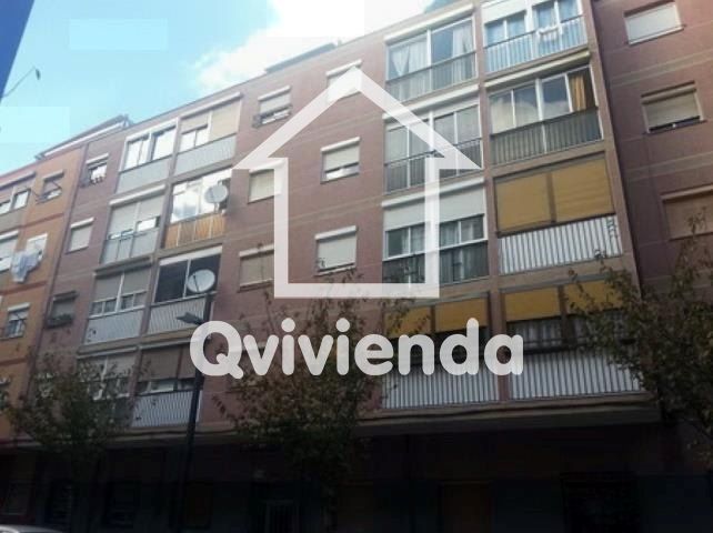 Vista exterior de Piso en venta en Ripollet con Terraza