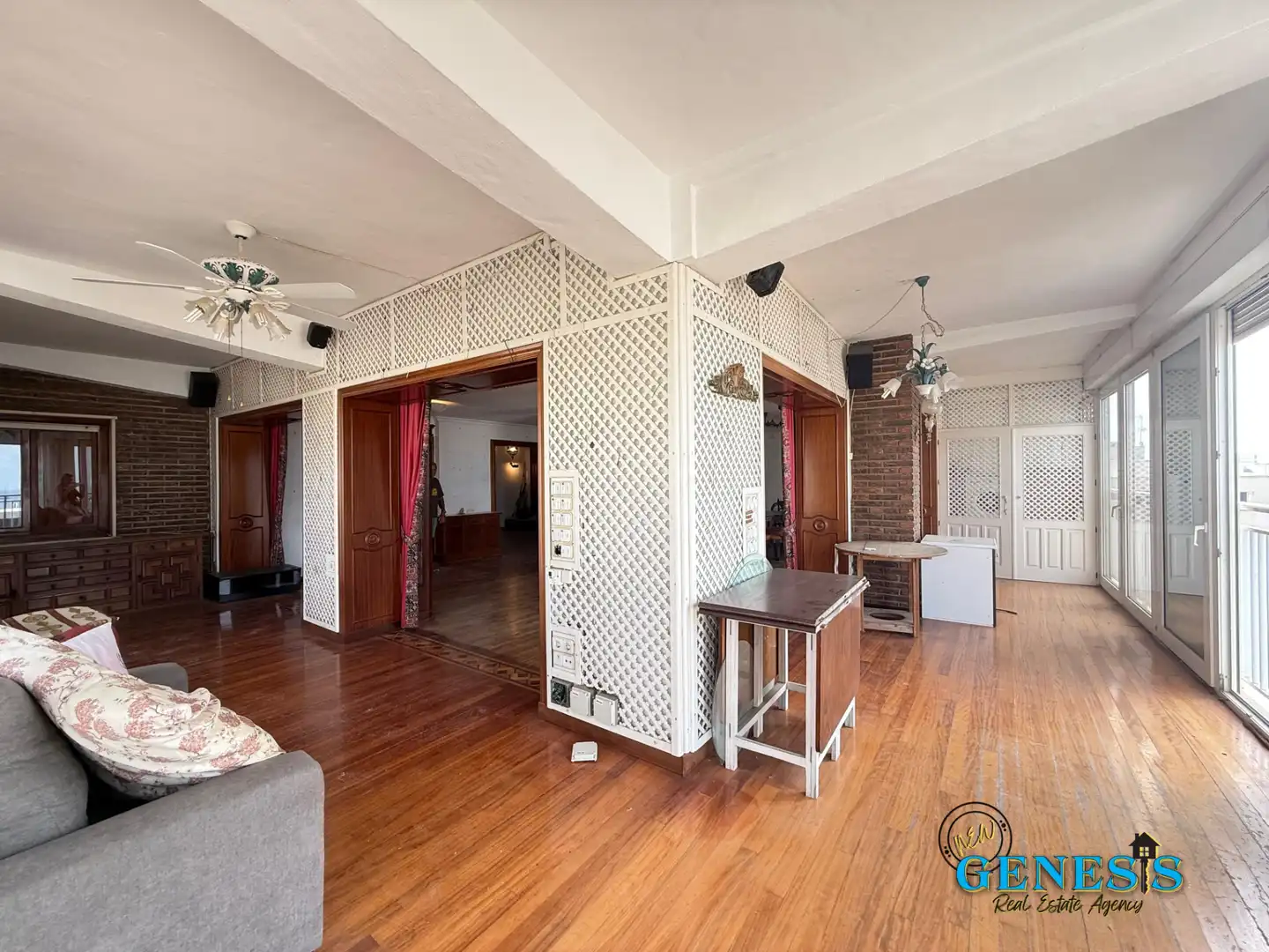 Apartament en venda en Torrevieja amb Parquet i Moblat