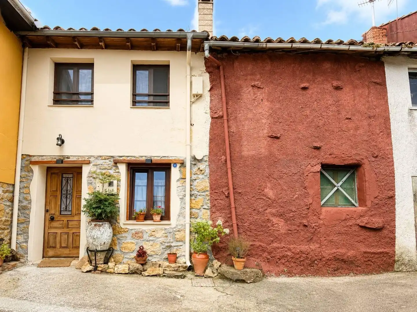 Außenansicht von Country house zum Verkauf in Piloña