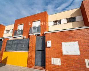 Exterior view of Single-family semi-detached for sale in Málaga Capital  with Air Conditioner and Terrace