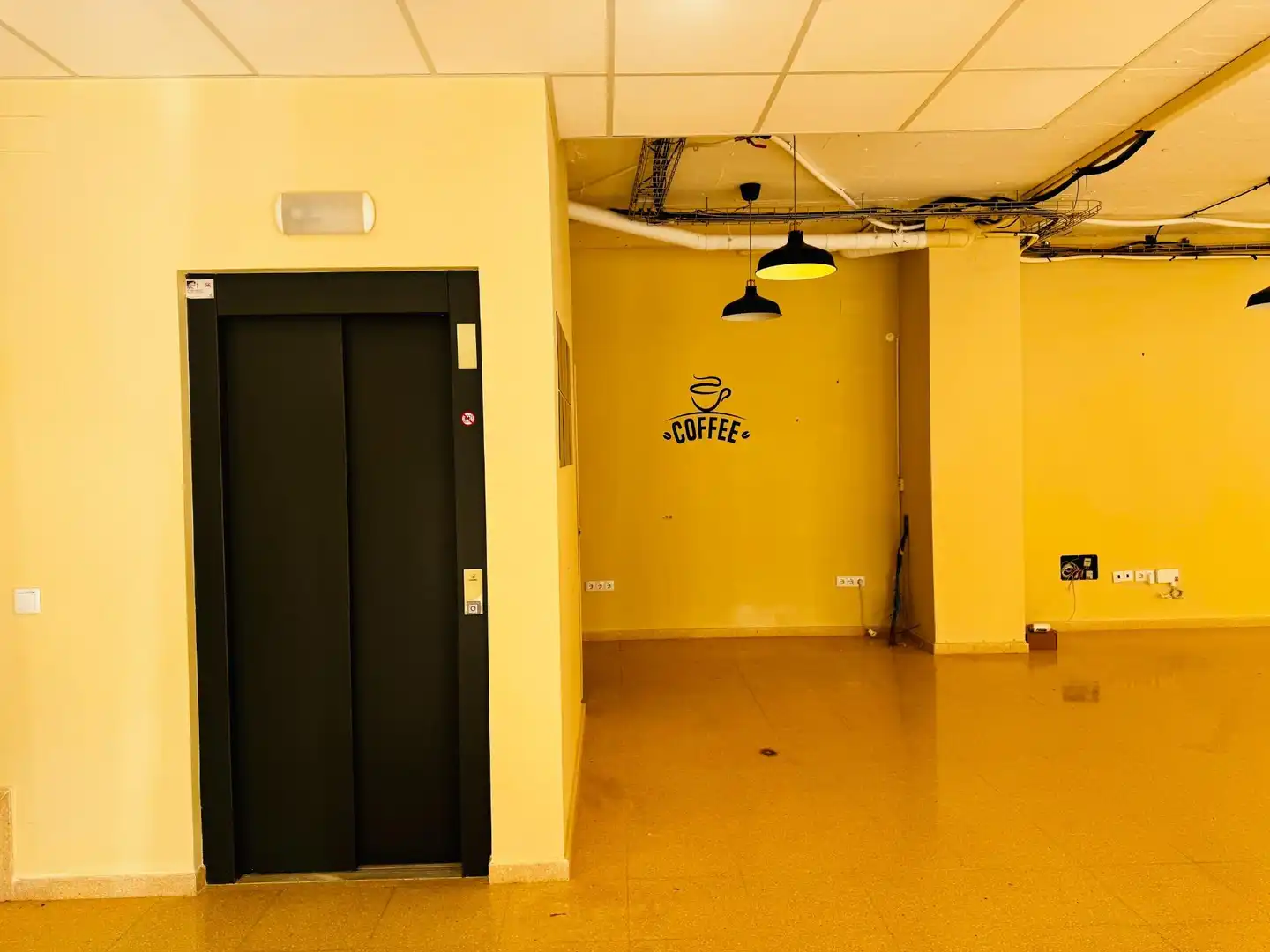 Local commercial à louer à Llevantina - Montgavina - Quintmar, imagen 4