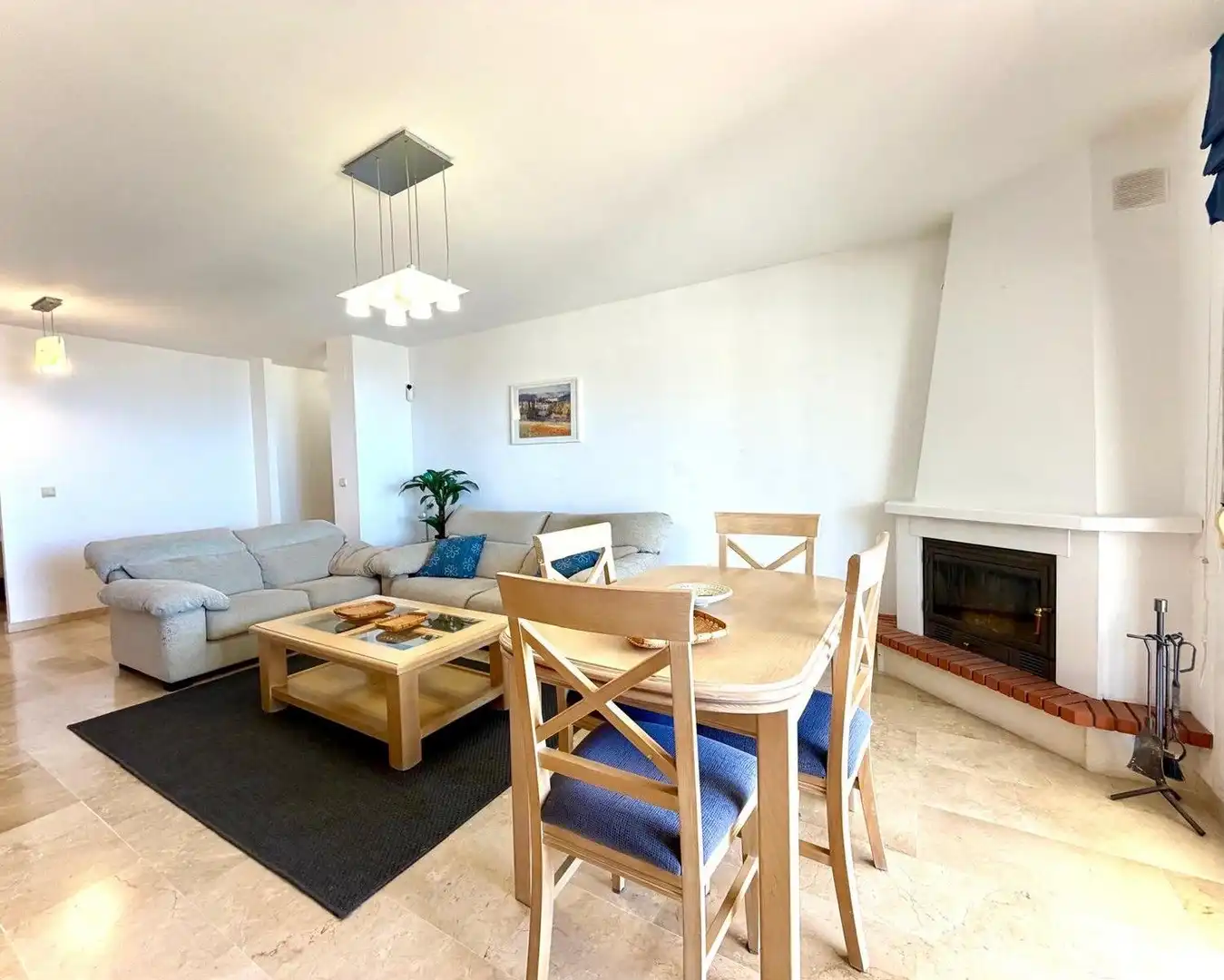 Sala de estar de Piso en venta en Benalmádena con Aire acondicionado, Jardín privado y Terraza