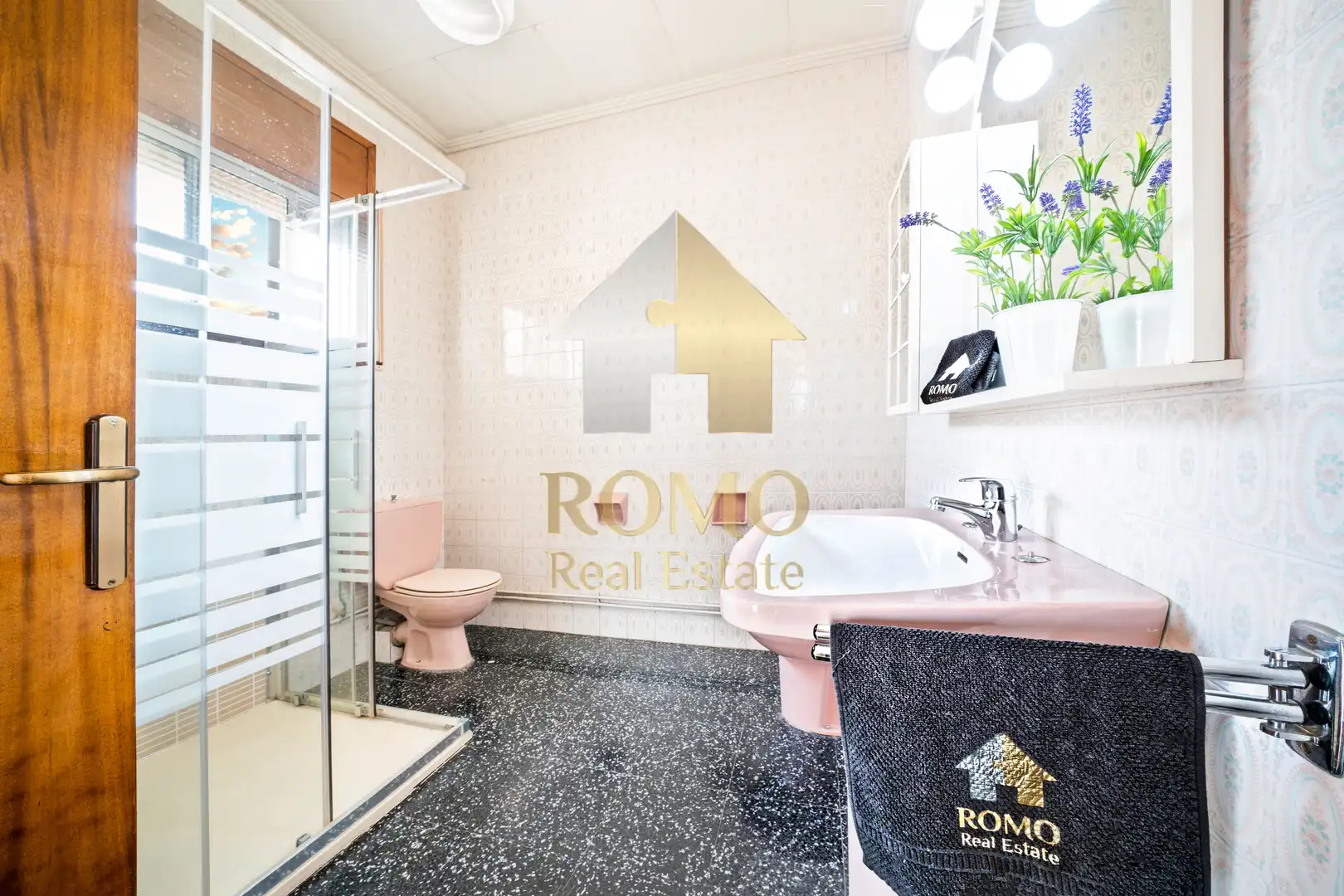 Baño de Casa o chalet en venta en Santa Perpètua de Mogoda con Aire acondicionado, Calefacción y Jardín privado