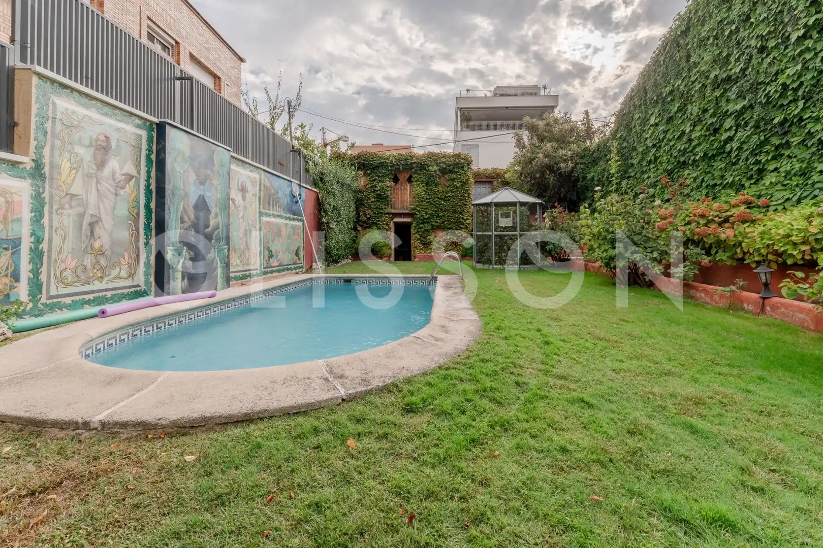 House with pool for sale in Moncloa - Aravaca, imagen 2