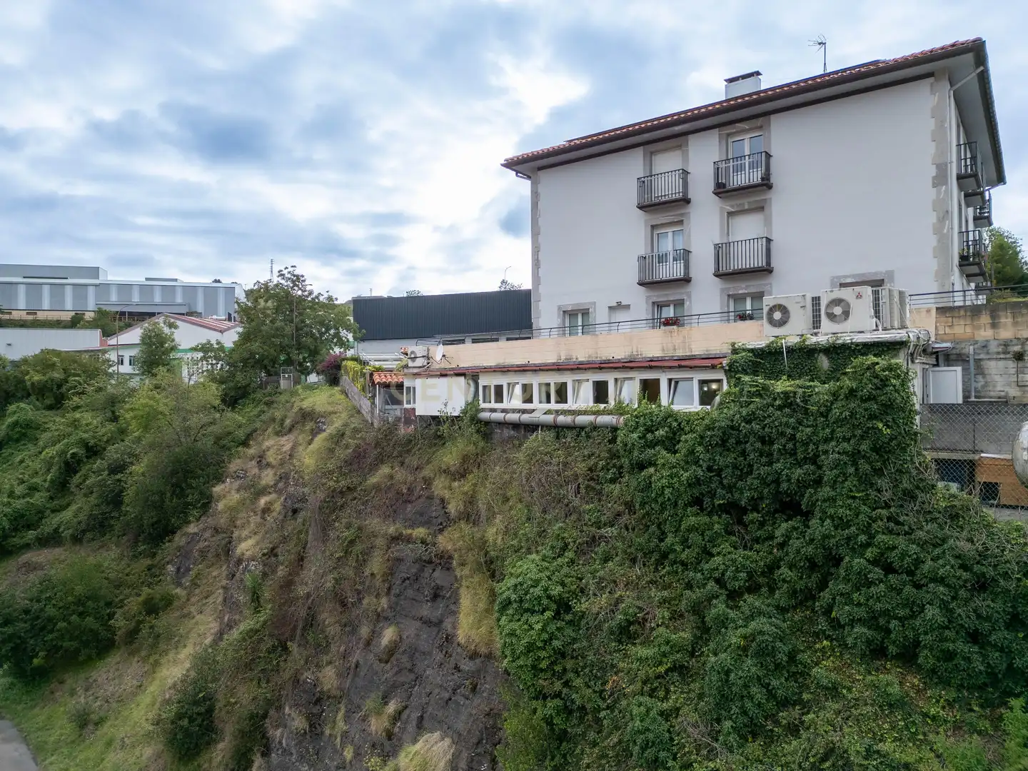 Exterior view of Commercial properties for sale in Deba  with Air Conditioner