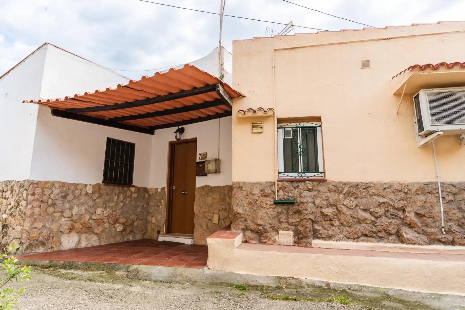Vista exterior de Casa adosada en venta en Tarragona con Aire acondicionado y Calefacción