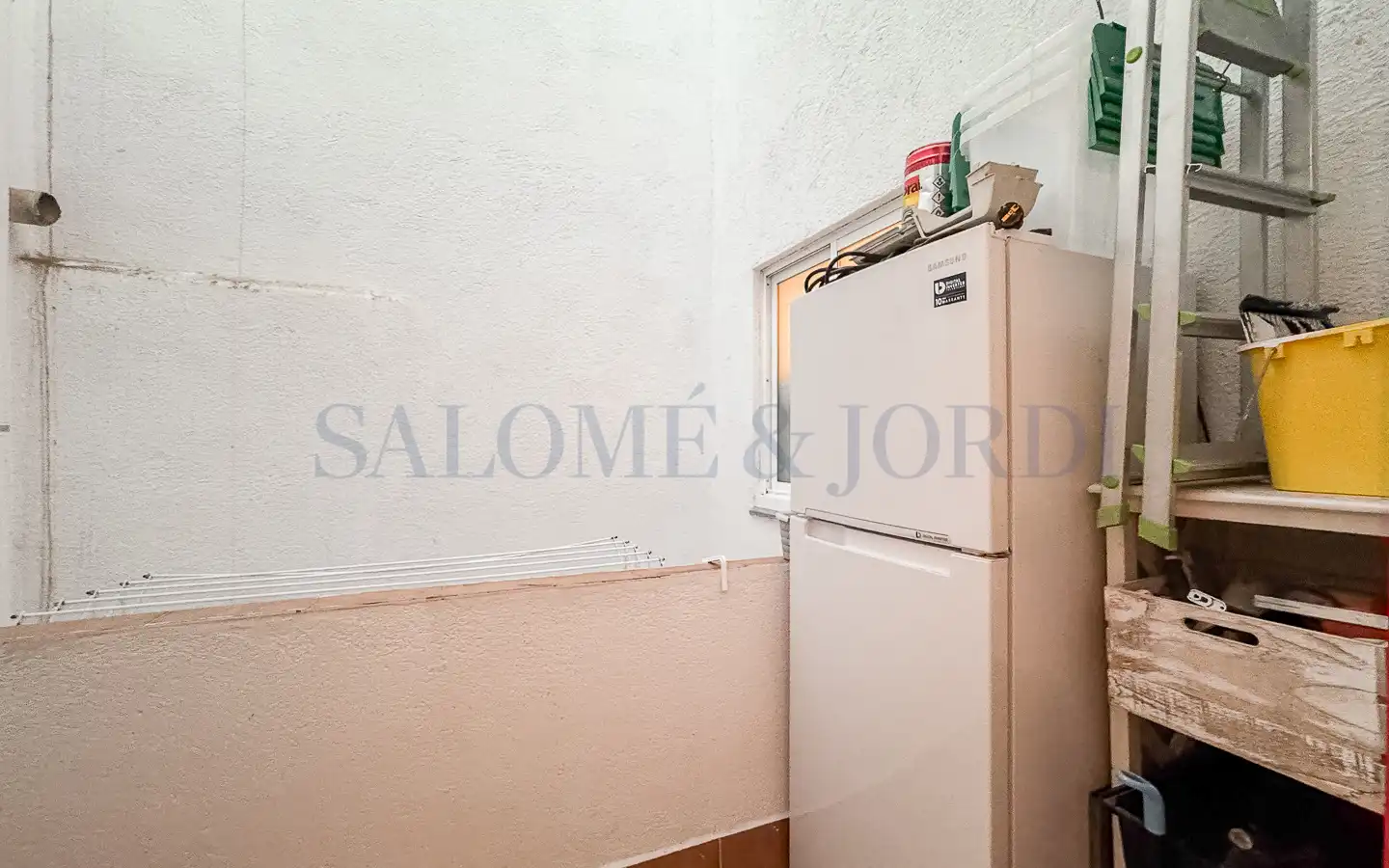 Cuina de Pis en venda en La Roca del Vallès amb Aire condicionat, Calefacció i Terrassa