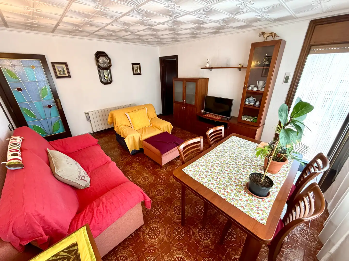 Wohnzimmer von Wohnung zum Verkauf in Sant Boi de Llobregat mit Heizung, Ofen und Balkon