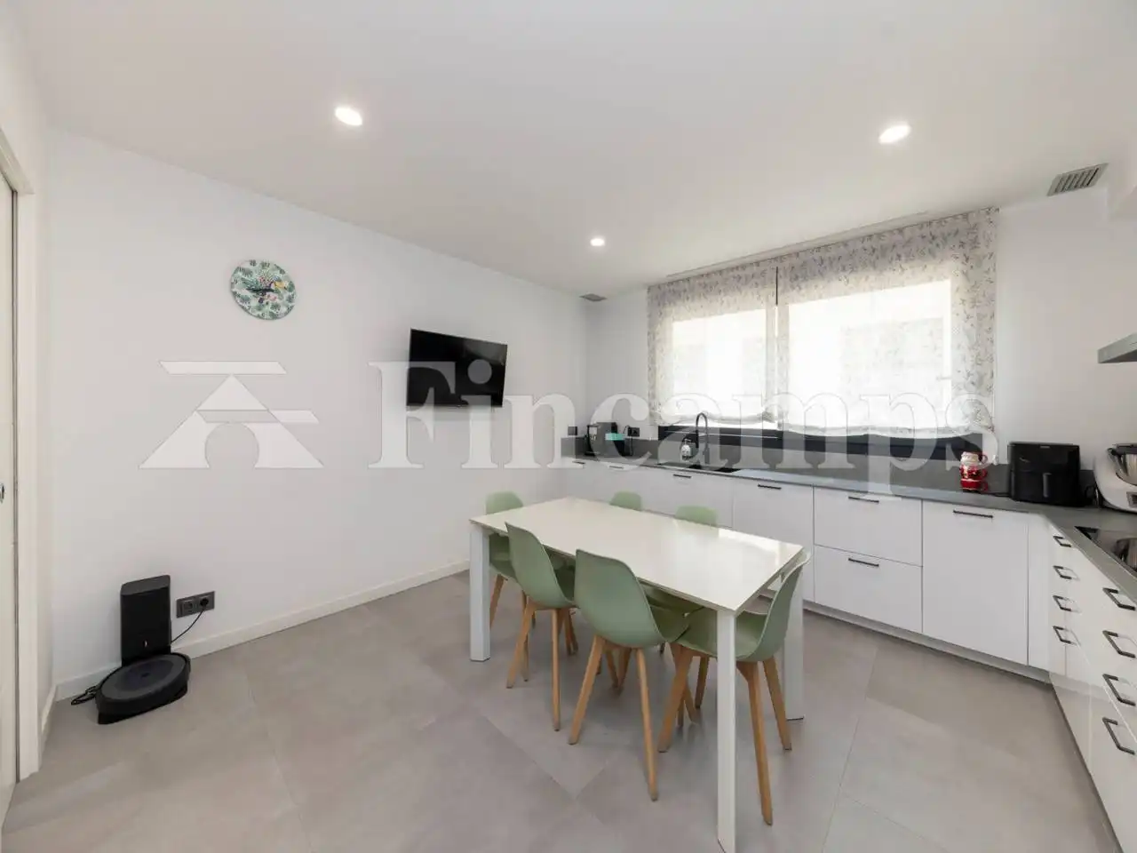 Kitchen of Detached homes for sale in Sabadell  with Air Conditioner, Heating and Private garden