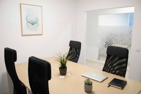 Oficina en Alquiler en Avenida de Manoteras, 24 en Virgen del Cortijo - Manoteras