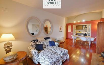 Living room of Flat for sale in La Bisbal d'Empordà  with Heating, Parquet flooring and Terrace