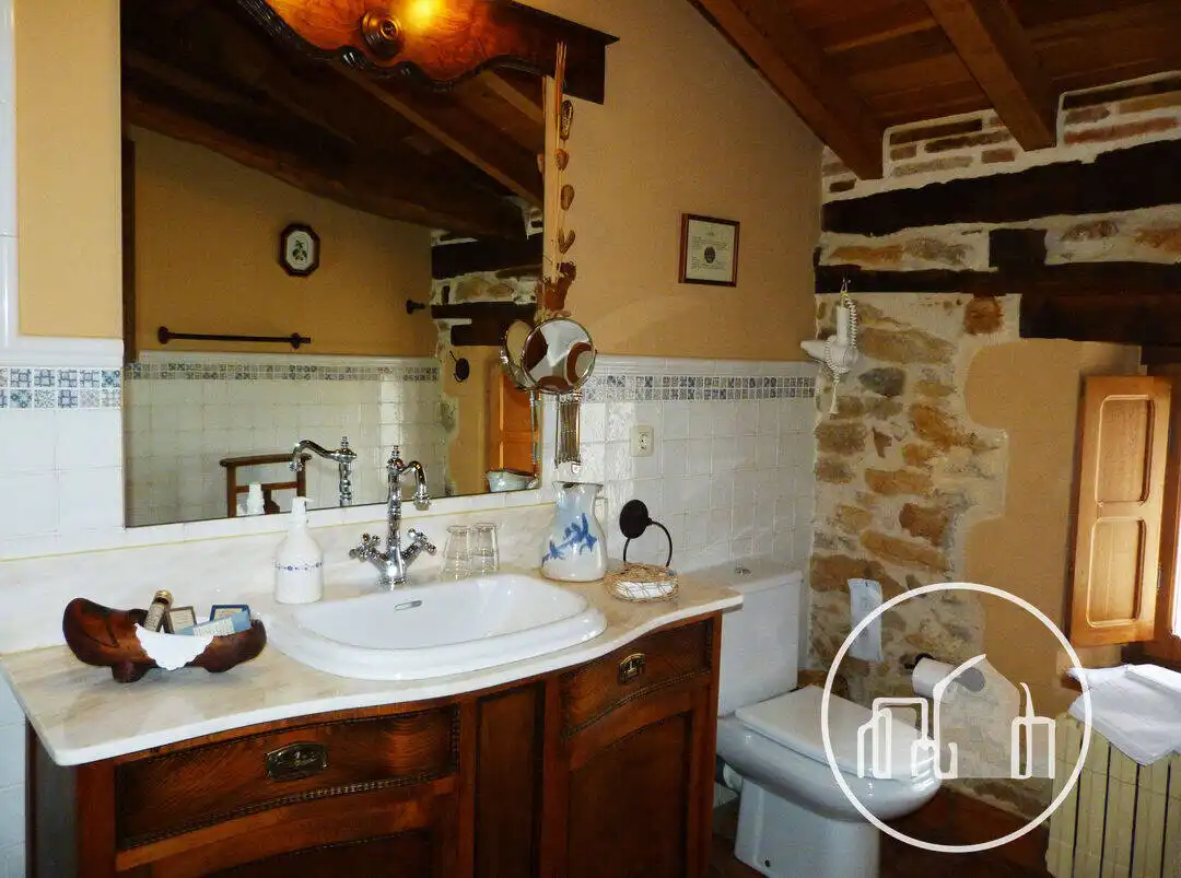 Baño de Casa o chalet en venta en Merindad de Sotoscueva con Calefacción, Terraza y Balcón