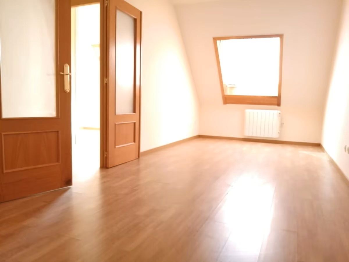 Bedroom of Flat for sale in Pioz  with Heating and Parquet flooring