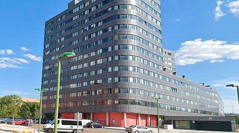 Piso  zona Sur  Maria de Zayas, de Cuatro dormitorios con Garaje y trastero.