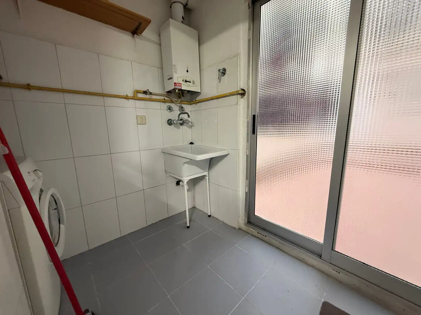 Badezimmer von Wohnung zum Verkauf in Paterna mit Terrasse und Ofen