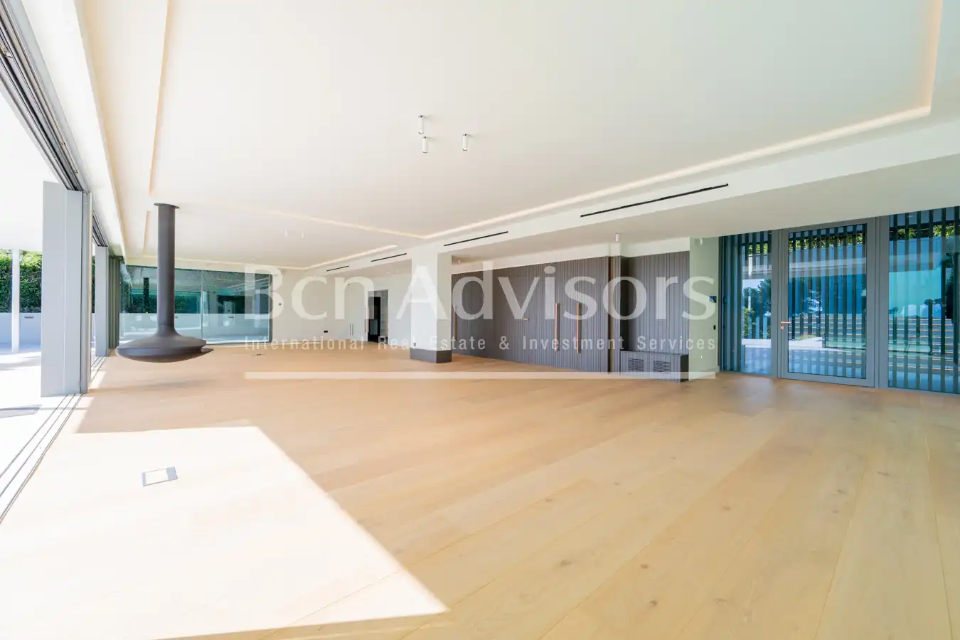 Sala de estar de Casa o chalet en venta en Barcelona con Aire acondicionado, Calefacción y Jardín privado