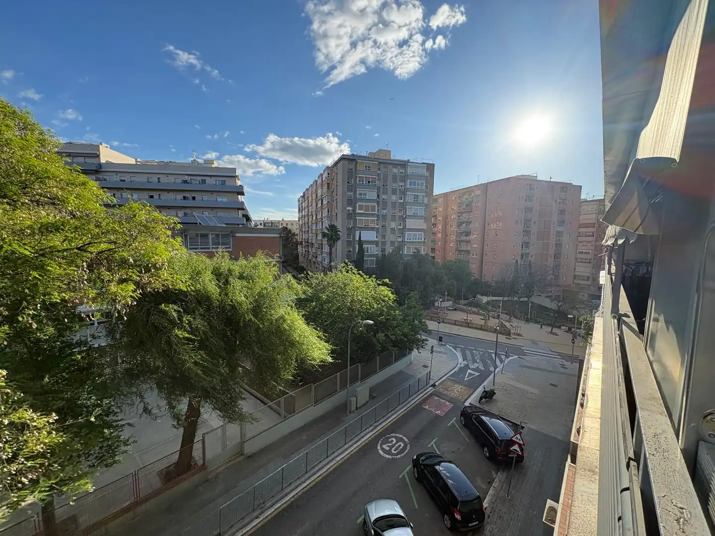 Vista exterior de Piso en venta en Barcelona con Calefacción, Jardín privado y Amueblado