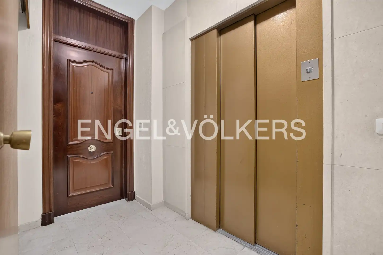 Appartamento con giardino in vendita a Sur, imagen 39