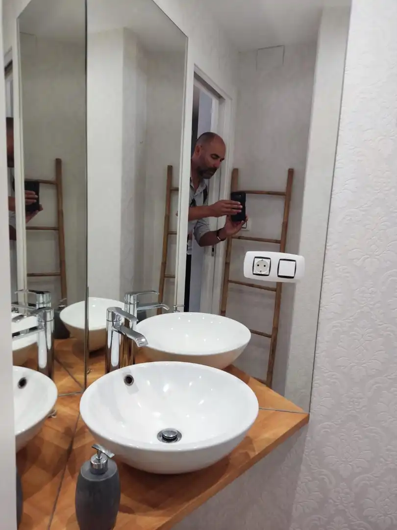 Bany de Pis de lloguer en Santiago de Compostela  amb Calefacció, Parquet i Moblat