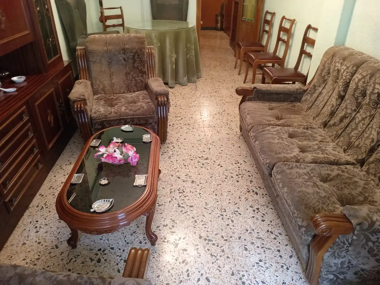 Living room of Flat for sale in Salamanca  with Heating, Furnished and Oven