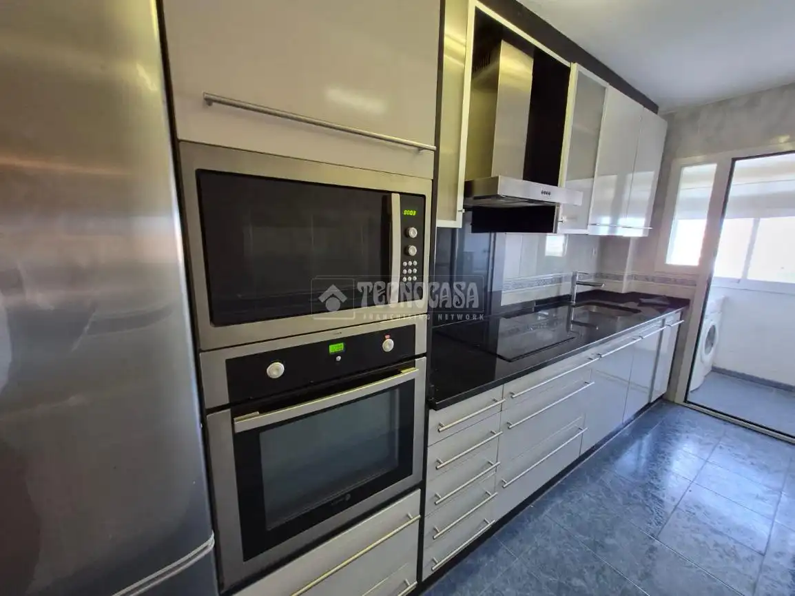 Cocina de Piso en venta en Zaragoza con Calefacción y Terraza