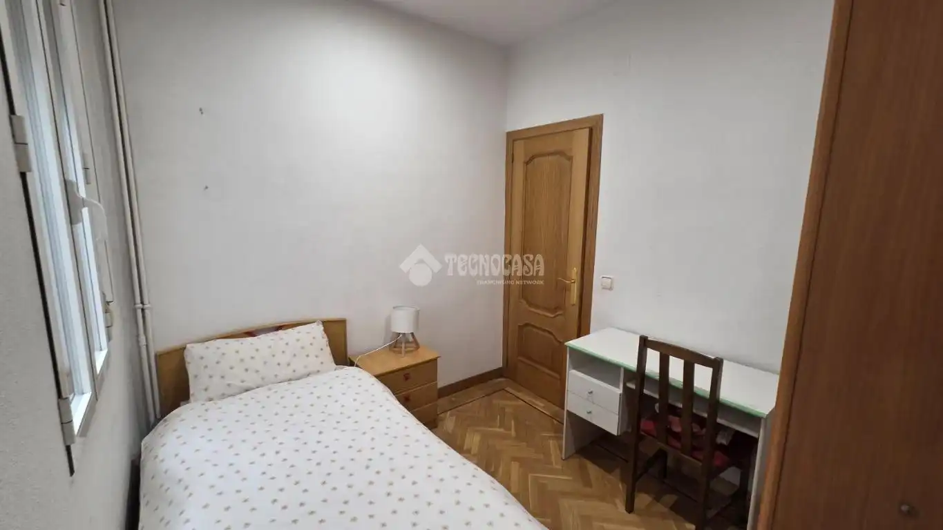 Schlafzimmer von Wohnung zum Verkauf in Madrid mit Heizung und Parkett