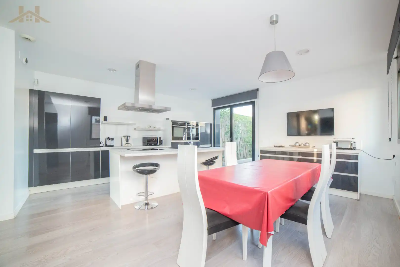 Cocina de Casa o chalet en venta en Arroyomolinos (Madrid) con Calefacción, Jardín privado y Terraza