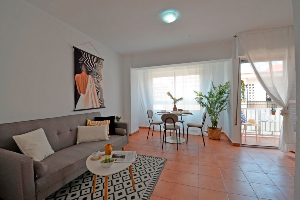Flat for sale in Calle Babieca, 6