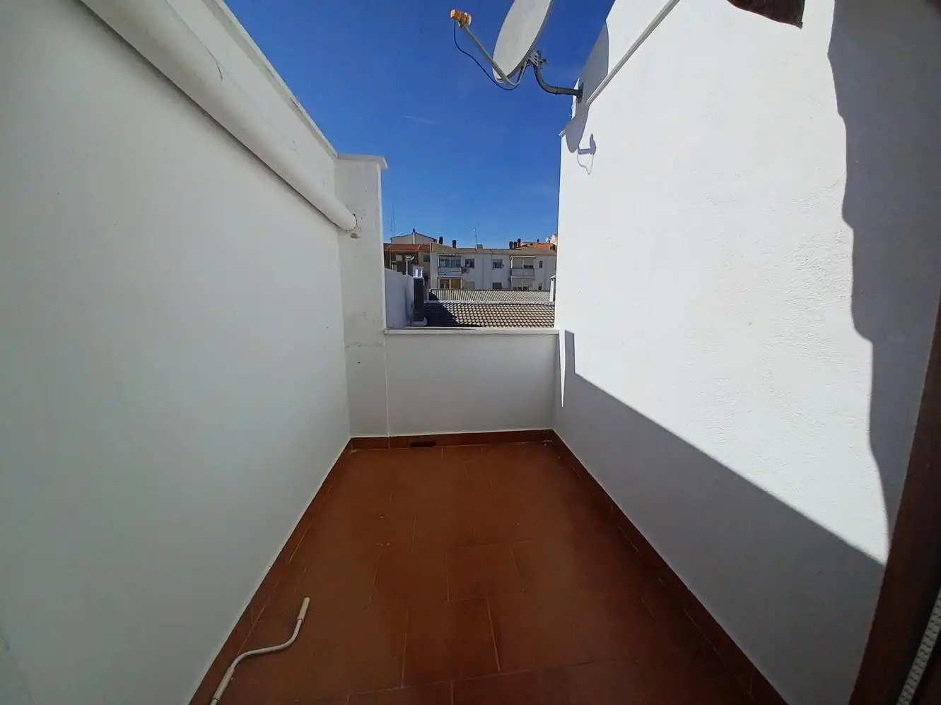 Adossat amb jardí en venda a La Roda, imagen 26