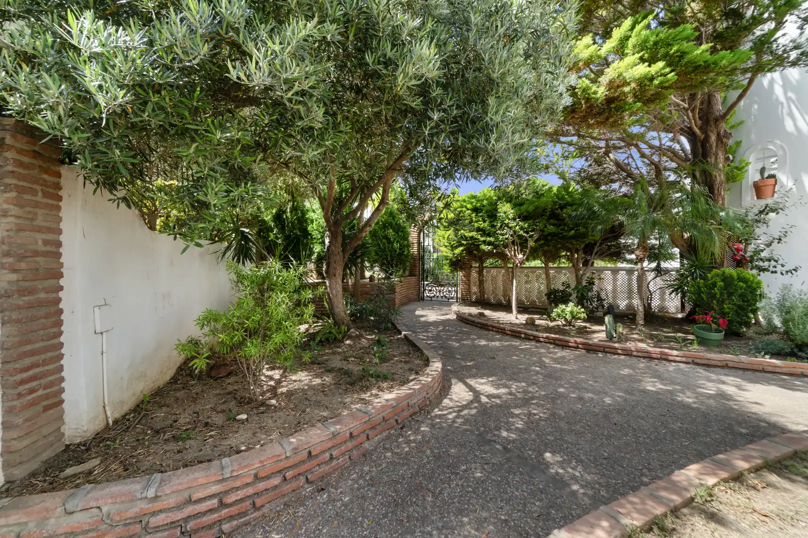 Garden of Detached homes for sale in Benalmádena  with Air Conditioner, Private garden and Terrace
