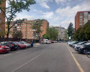 Vista exterior de Pis en venda en  Madrid Capital amb Aire condicionat i Piscina comunitària